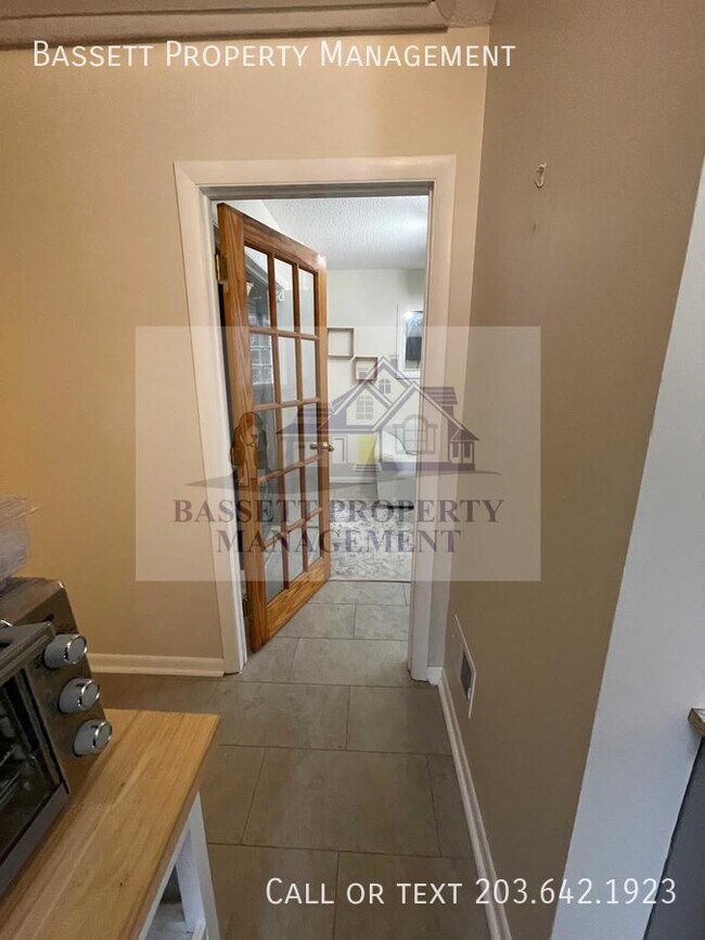 2 Clark Ave, Branford, CT 06405 Townhome Rentals in Branford CT