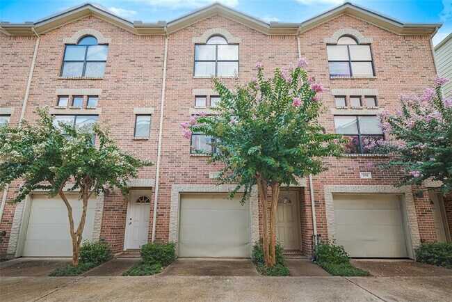 Foto del edificio - 3501 Link Valley Dr.
