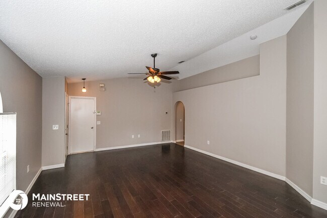 Building Photo - 7336 Lawn Tennis Ln
