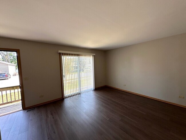 Building Photo - 514 N Harrison St