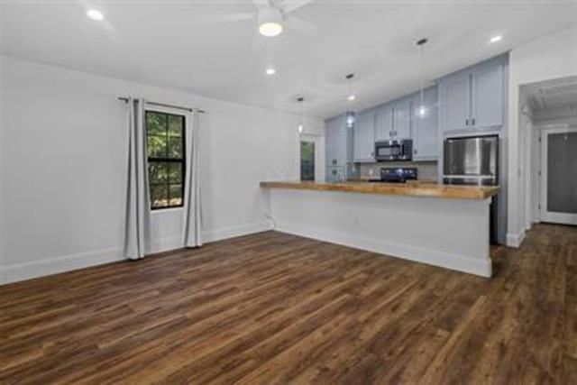 Building Photo - 1212 Ridgewood Rd