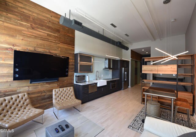 Foto del edificio - 175 S Lake Ave