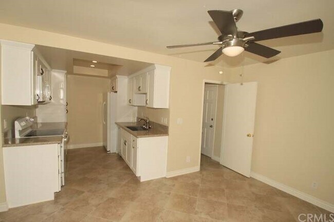 Foto del edificio - 639 1st St