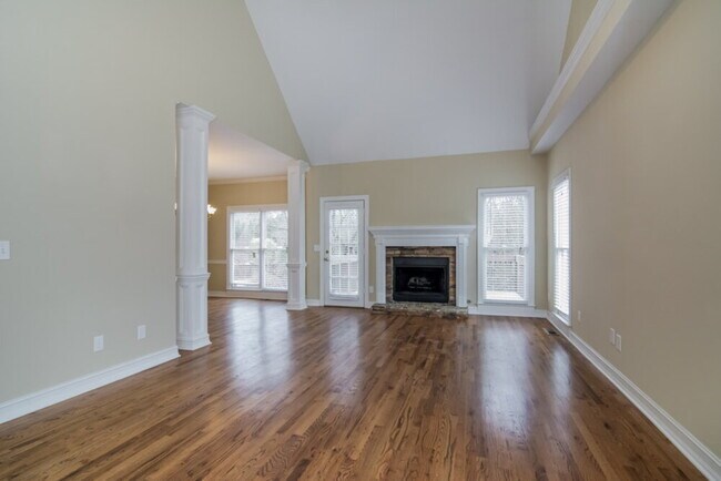 Building Photo - 1635 Montrachet Dr