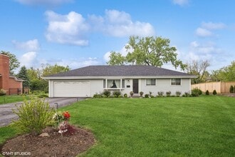 Building Photo - 2050 Beechnut Rd