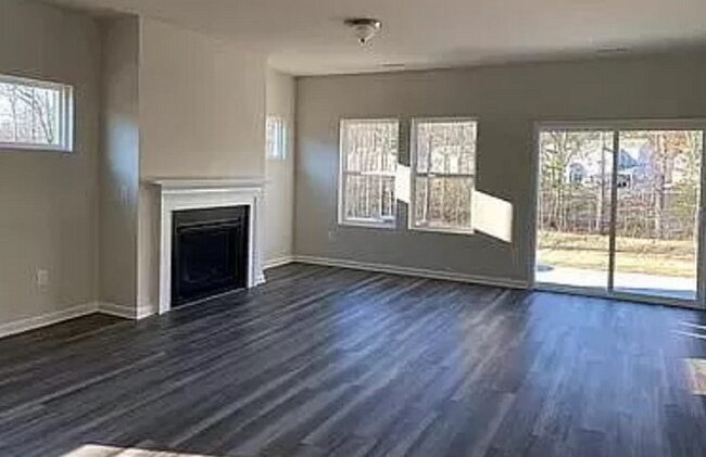 Foto del edificio - 1185 Chestnut Bluff Run