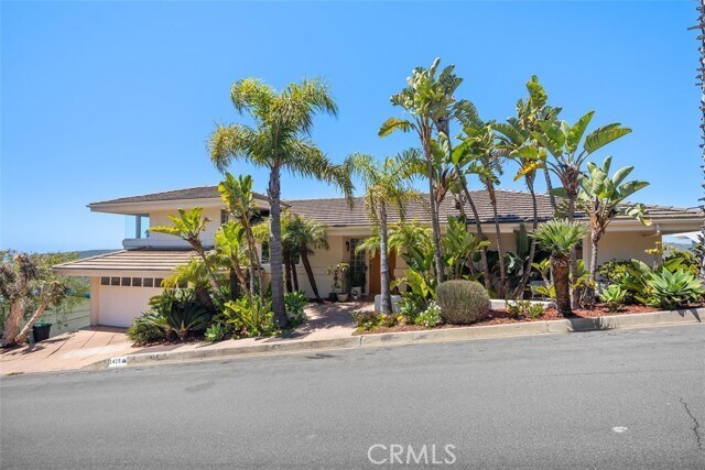 Foto principal - 1415 Skyline Dr