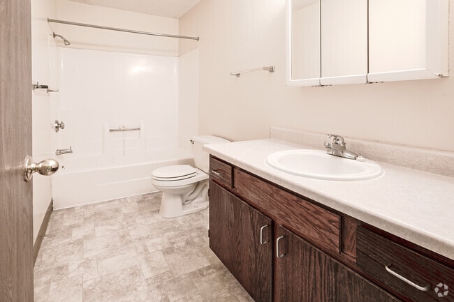 2BR, 1BA - Brookwood Apartments