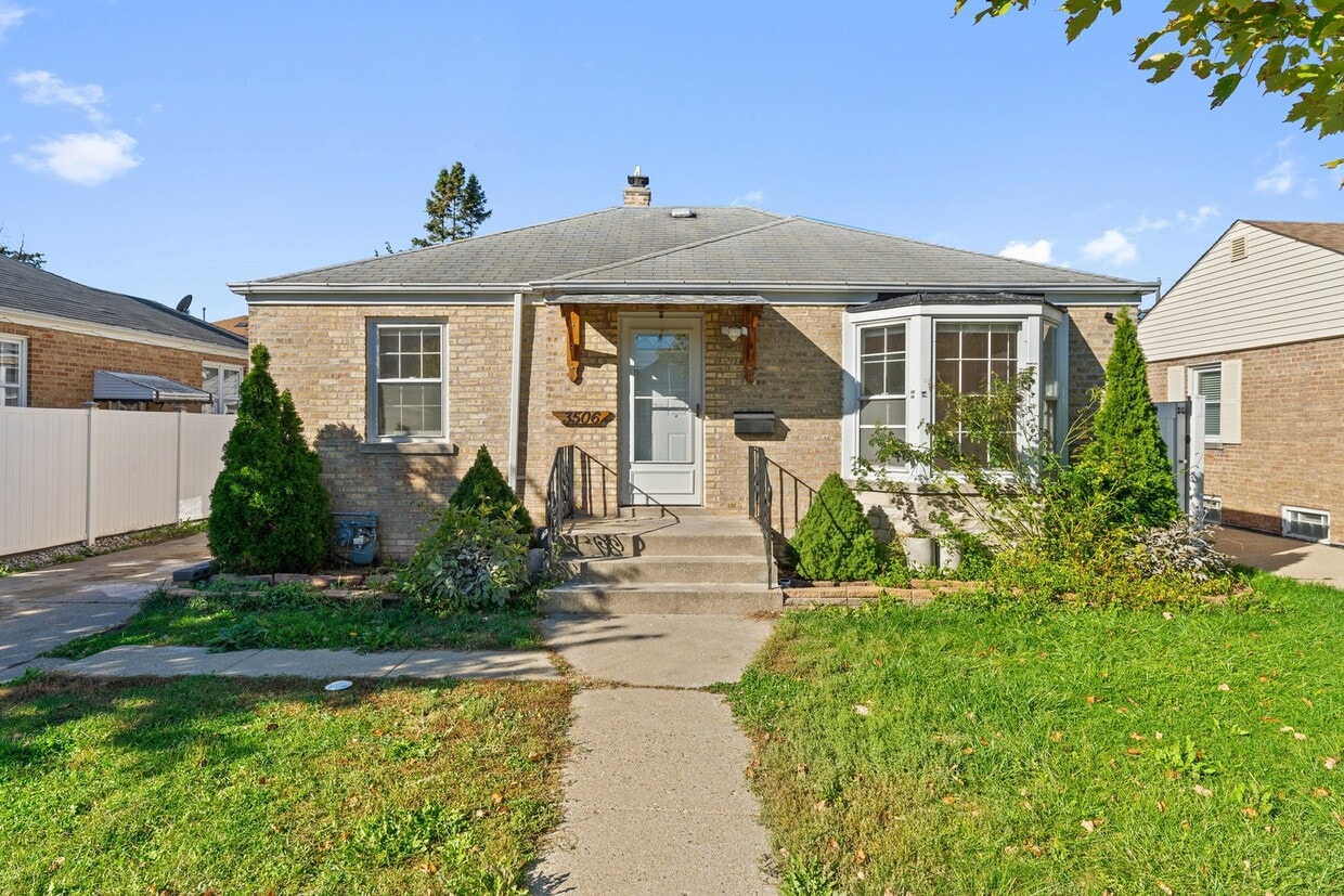 Foto principal - 3506 Lonnquist Dr