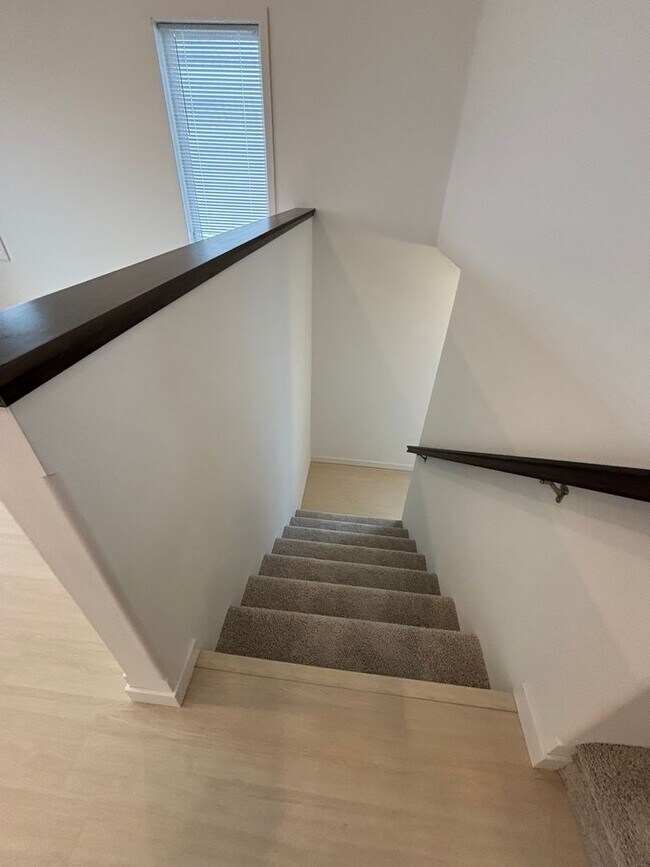 Foto del edificio - 3 Bed 3 Bath Townhome