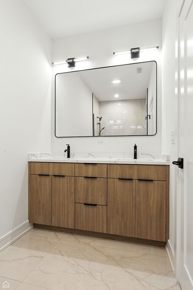 Building Photo - Celebration Apartments