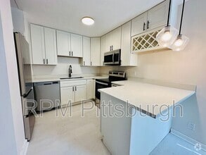 Building Photo - 2121 Milligan Ave