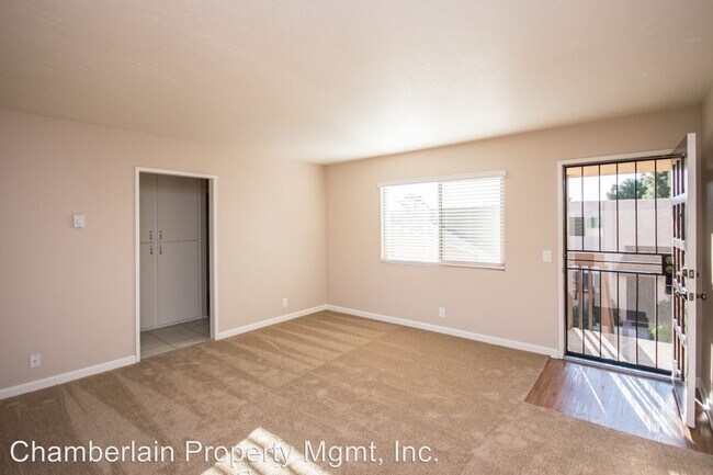 Building Photo - 1031 Palm Ave