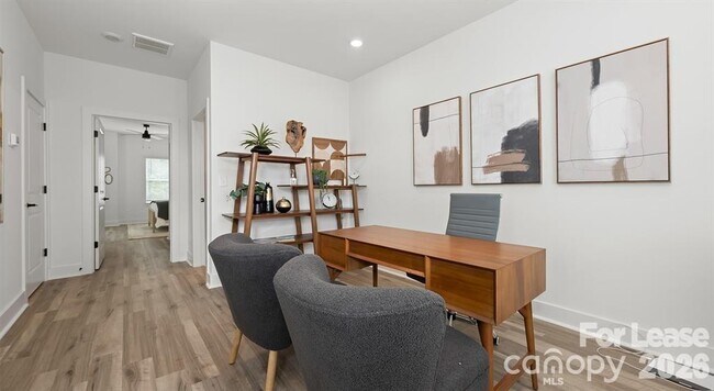 Foto del edificio - 5150 Old Ridge Rd