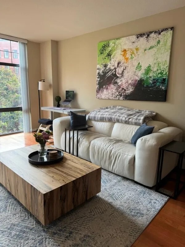 Foto del edificio - 1021 N Garfield St