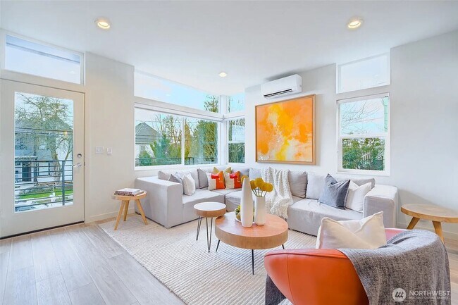 Foto del edificio - 4853 S Findlay St