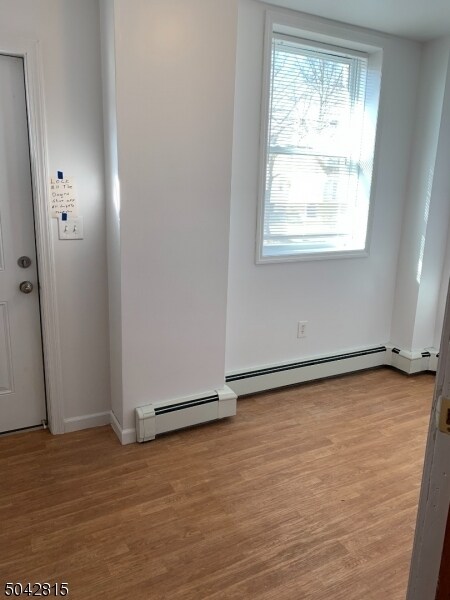 Foto del edificio - 141 Rosengren Ave