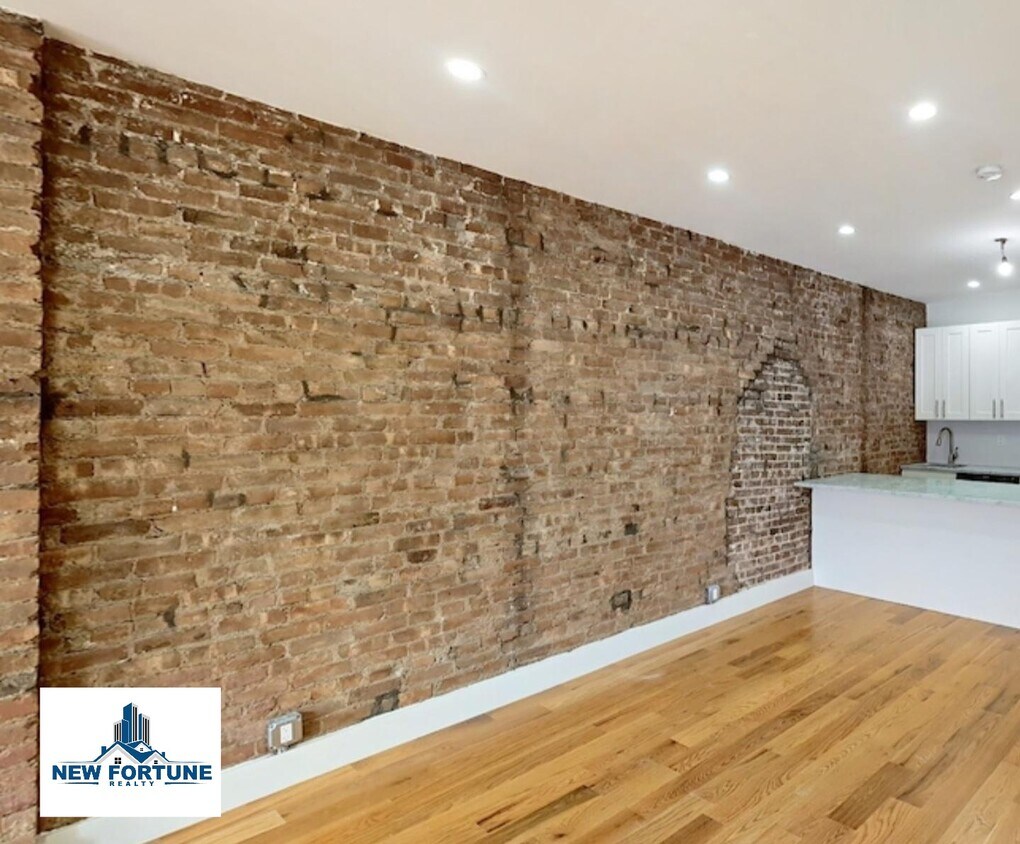 Foto principal - 1391 Flatbush Ave