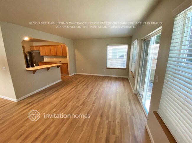 Building Photo - 19504 12th Ave Ct E