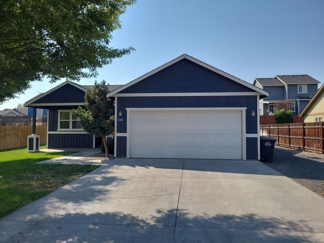 Building Photo - 1/2 OFF NOVMEBER RENT - Sage Vista Home wi...