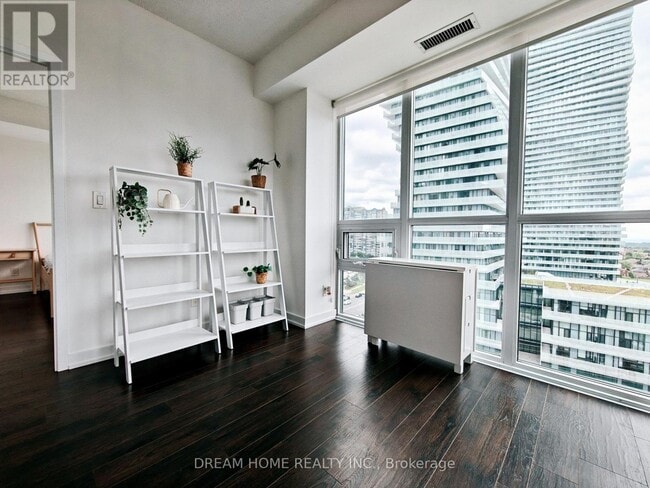 Building Photo - 4311-4011-4011 Brickstone Mews