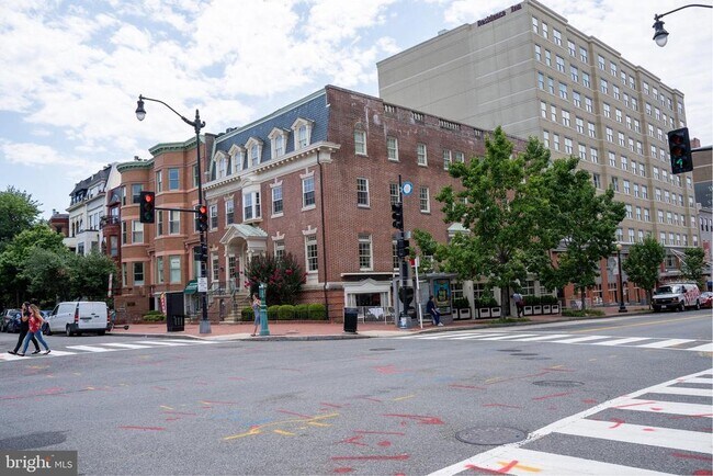 Foto del edificio - 1426 21st St NW