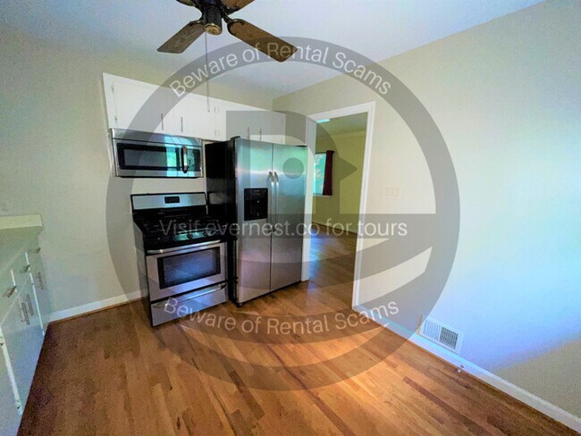 Foto del edificio - 602 Devon Dr