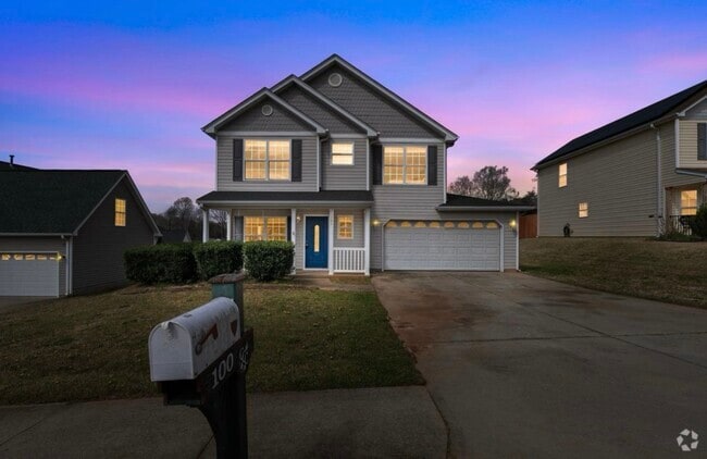 Building Photo - 100 Maximus Dr