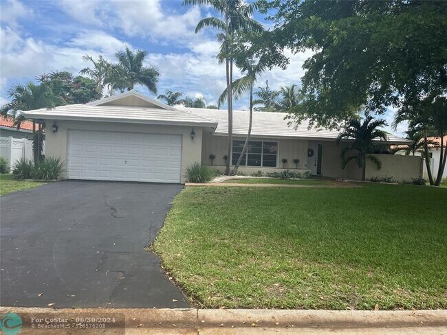 Foto del edificio - 10734 NW 17th Manor