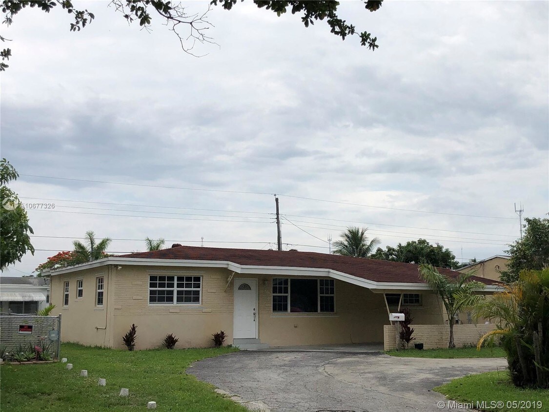 2637 Bahama Dr, Miramar, FL 33023 House for Rent in Miramar, FL