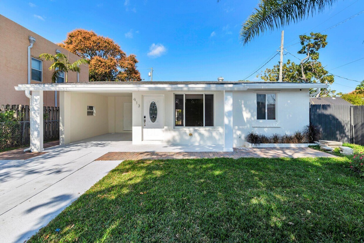 Foto principal - 913 Avon Rd