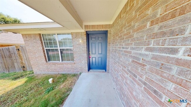 Foto del edificio - 208 Elbert Ln