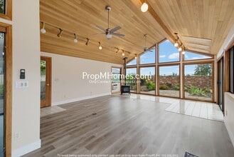 Building Photo - 7030 SW Molalla Bend Rd