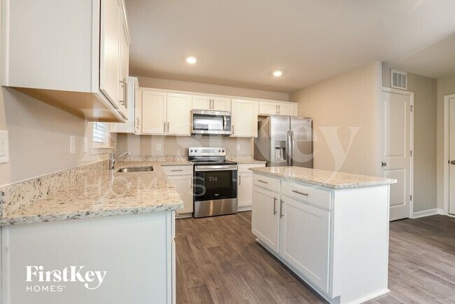 Foto del edificio - 133 Expansive Dr