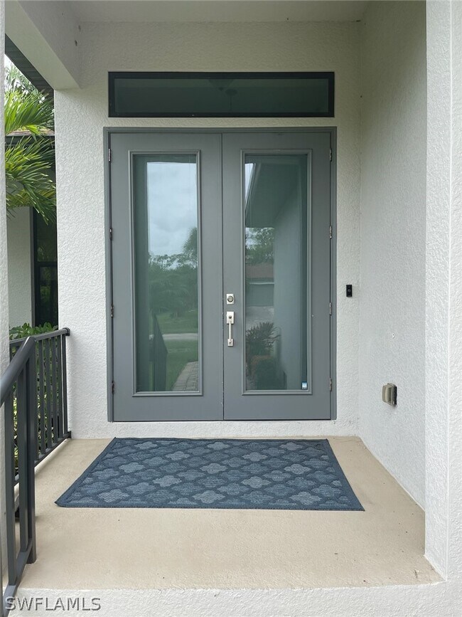 Foto del edificio - 3128 Woodside Ave