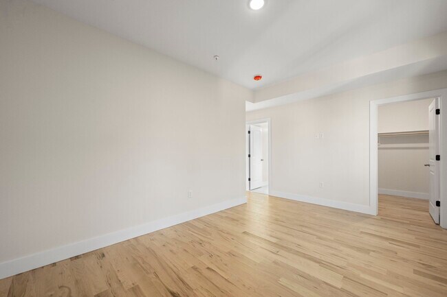 Foto del edificio - 56 2nd St