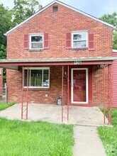 Building Photo - 126 Briarwood Dr