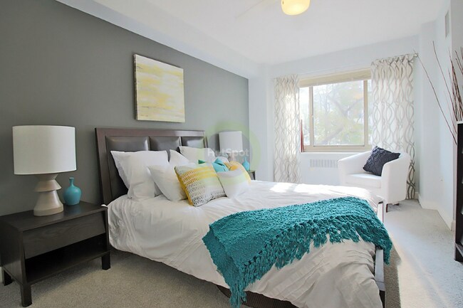 Foto del edificio - 1320 N Lake Shore Dr