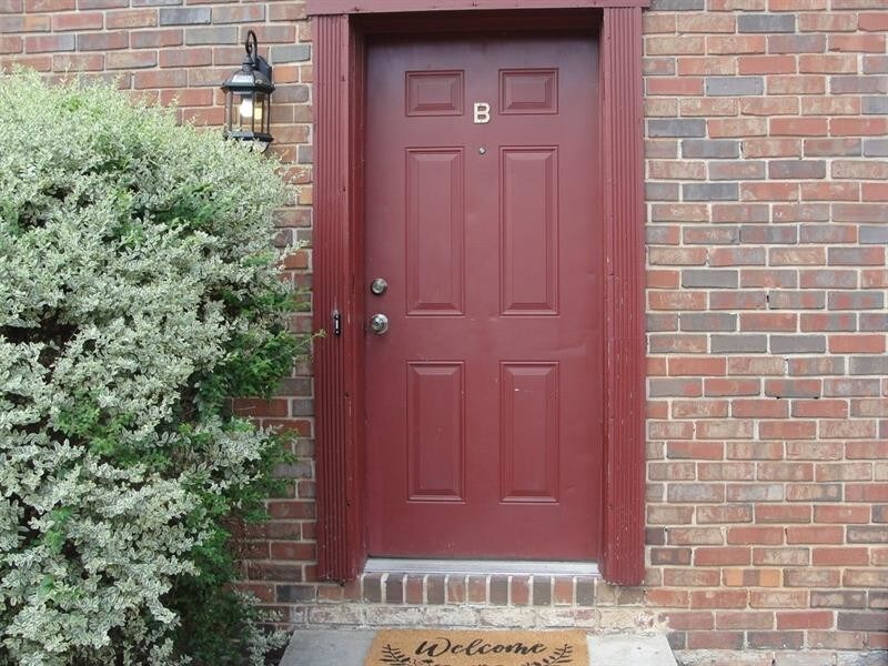 Primary Photo - 6354 Shannon Pkwy
