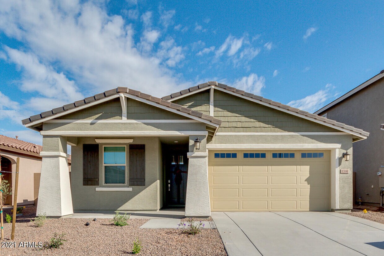 Foto principal - 1346 E Glass Ln