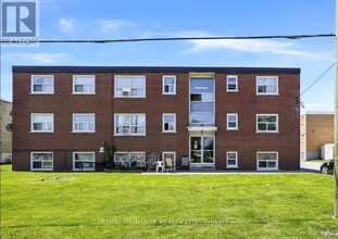 Building Photo - 300 Montrave Ave