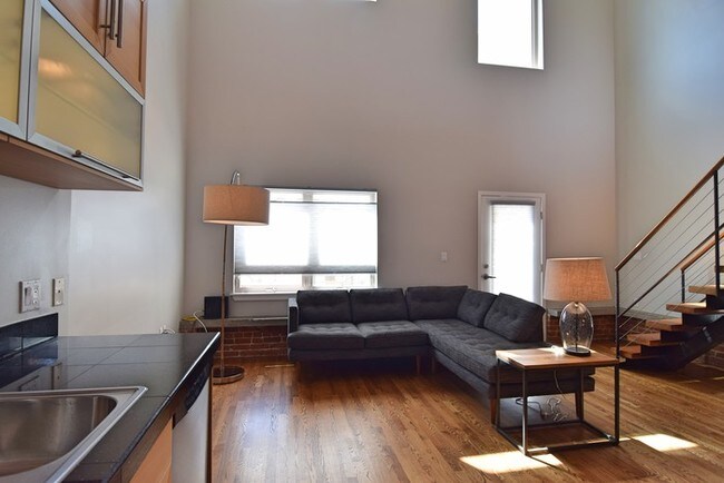 Foto del edificio - 2501 Grove St