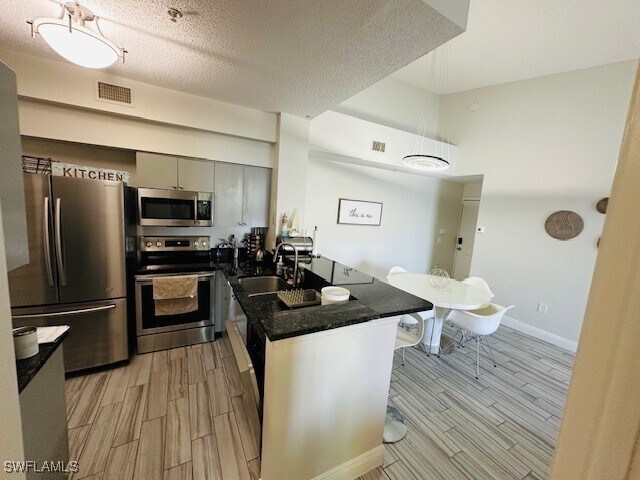 Building Photo - 1205 Reserve Way