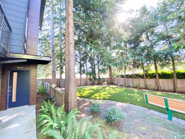 Foto del edificio - Built in 2017 – Stunning Modern Home for R...