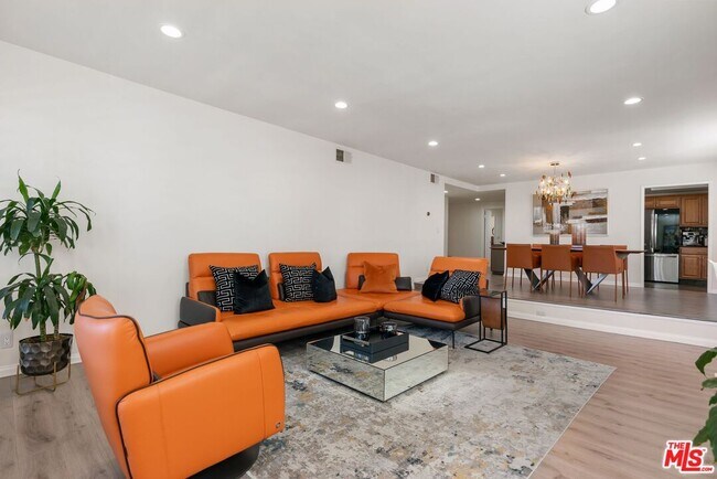 Foto del edificio - 17130 Burbank Blvd