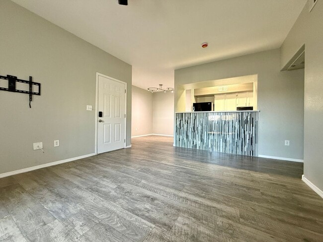 Building Photo - Charming 1-Bedroom Condo Near Rhodes Ranch