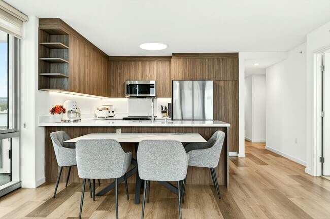 Building Photo - High-Rise Retreat | Panoramic Ocean & City Views