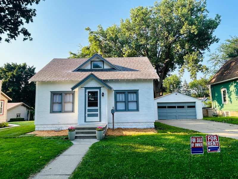 Primary Photo - 314 W 9th St