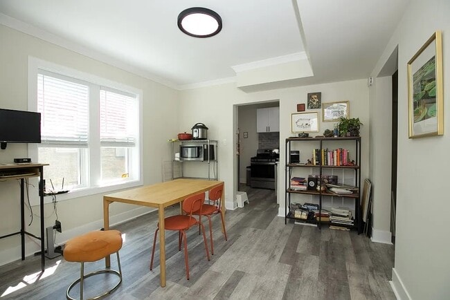 Foto del edificio - 3703 N Hoyne Ave
