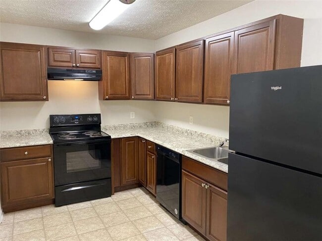 Building Photo - 379 Mimosa Dr